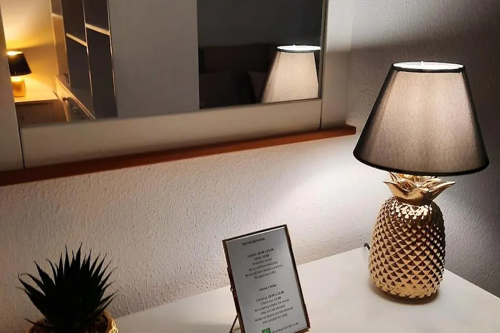Edward'S House Tenerife -Small Flat In Adeje Town. España