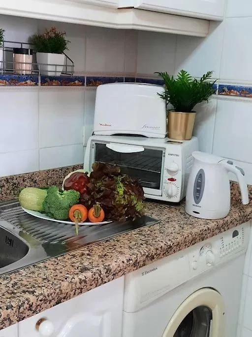 Apartment Edward'S House Tenerife -Small Flat In Adeje Town.